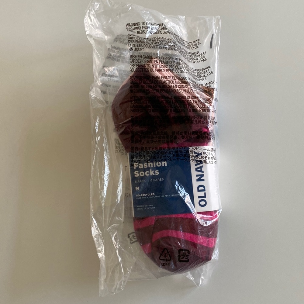 Old Navy Kids Unisex Pack of 6 Socks NWT